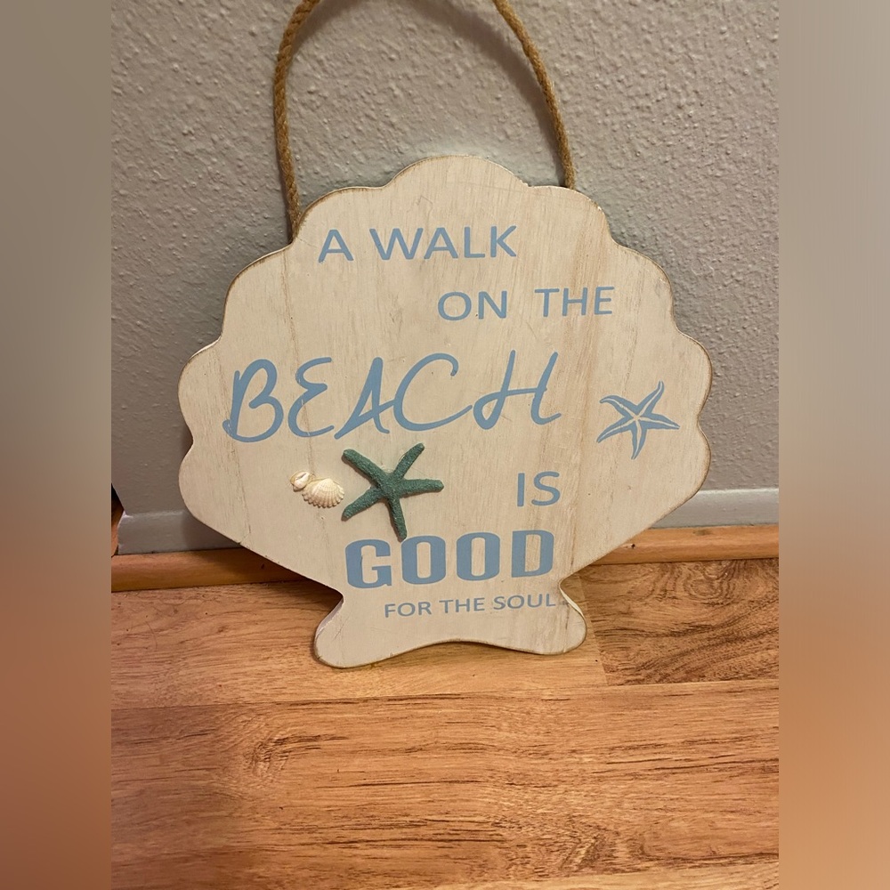 Beach-Themed Shell Wall Decor